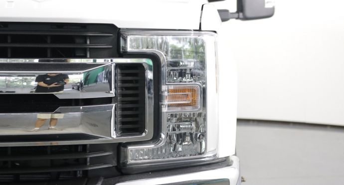 2019 Ford Super Duty F 350 DRW – XLT (29)