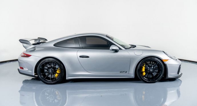 2019 Porsche 911 GT3 For Sale (37)