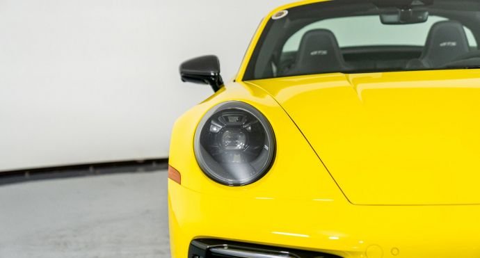 2022 Porsche 911 – Targa 4 GTS For Sale (15)
