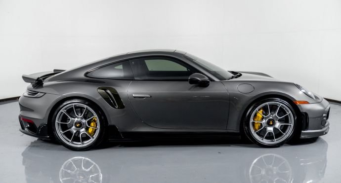 2022 Porsche 911 Turbo S For Sale (31)