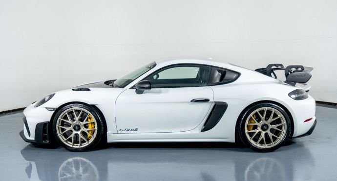 2023 Porsche 718 Cayman – GT4 RS WEISSACH For Sale (29)