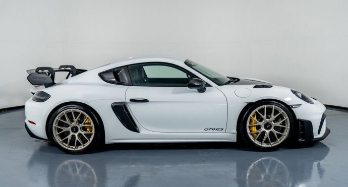 2023 Porsche 718 Cayman – GT4 RS WEISSACH For Sale (35)