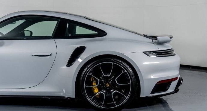 2023 Porsche 911 – Turbo S For Sale (32)