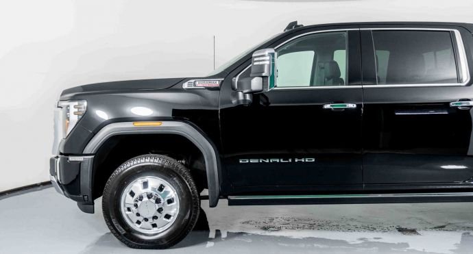 2024 GMC Sierra 3500HD – DRW Crew Denali For Sale (8)