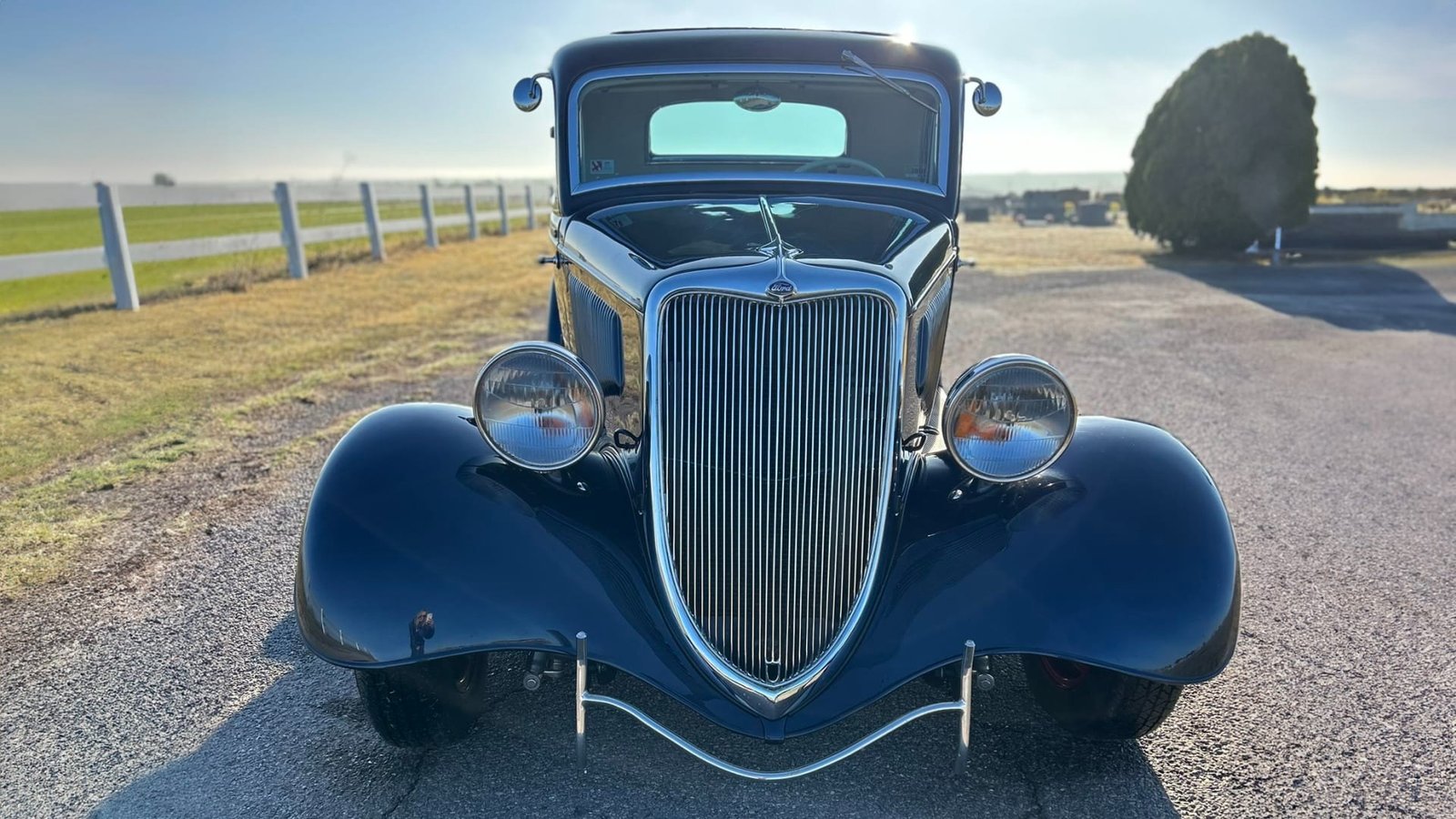 1934 Ford 3-Window Coupe For Sale (14)