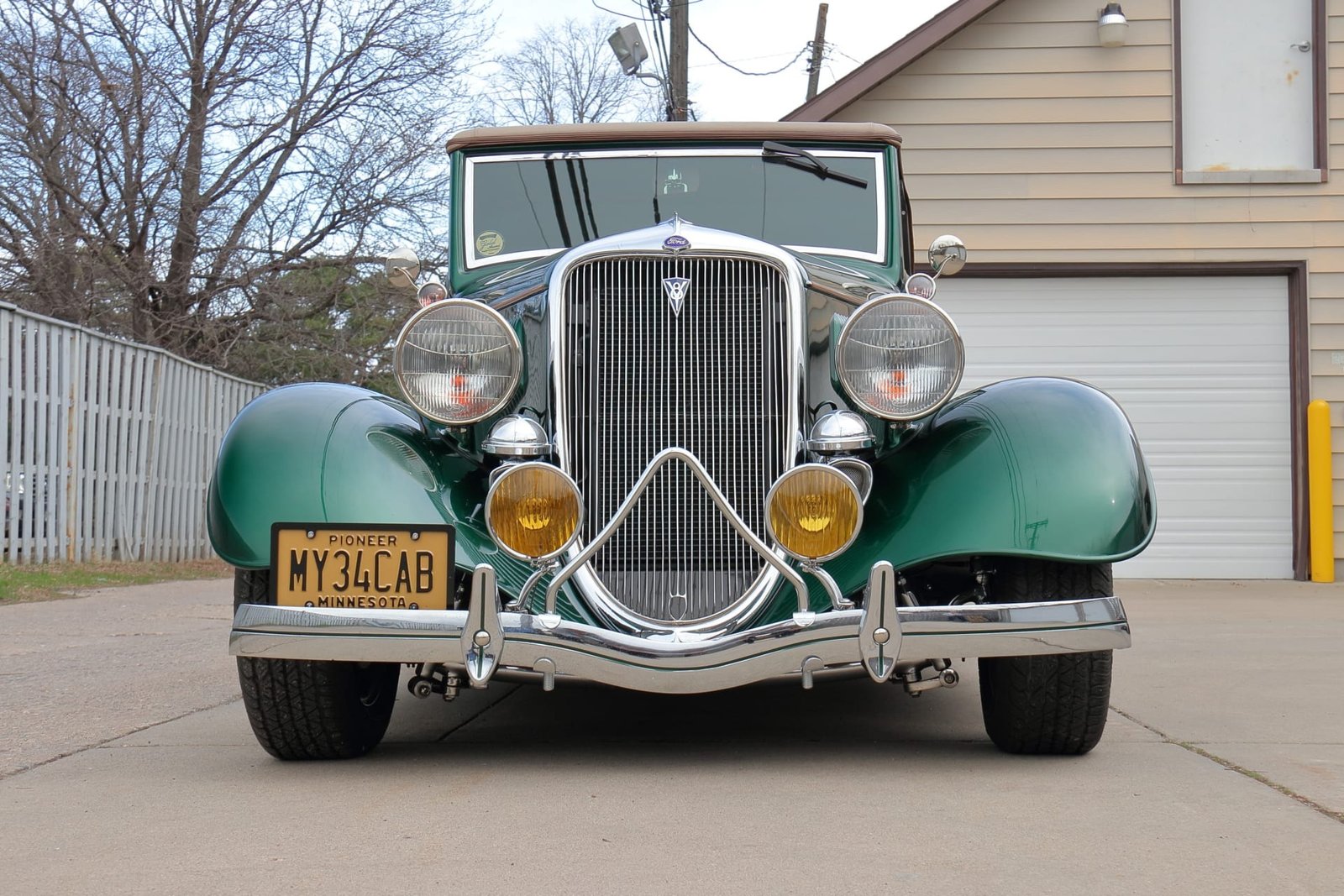 1934 Ford Custom Cabriolet For Sale (6)