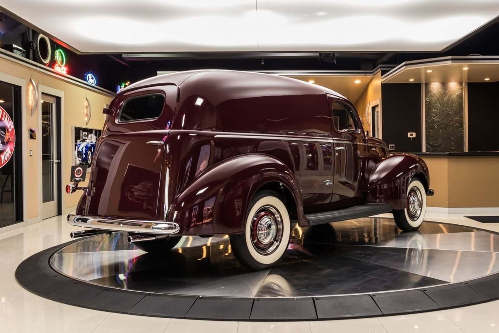 1941 Ford Deluxe Sedan Delivery For Sale (38)