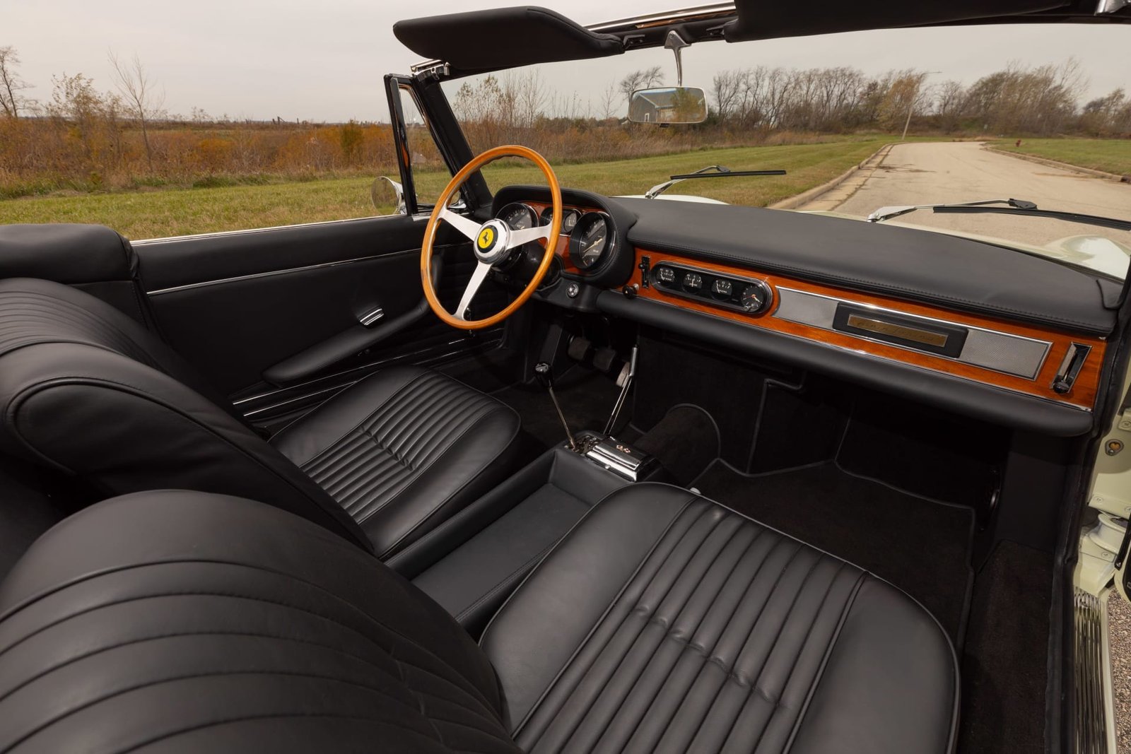 1965 Ferrari 275 GTS Convertible For Sale (21)