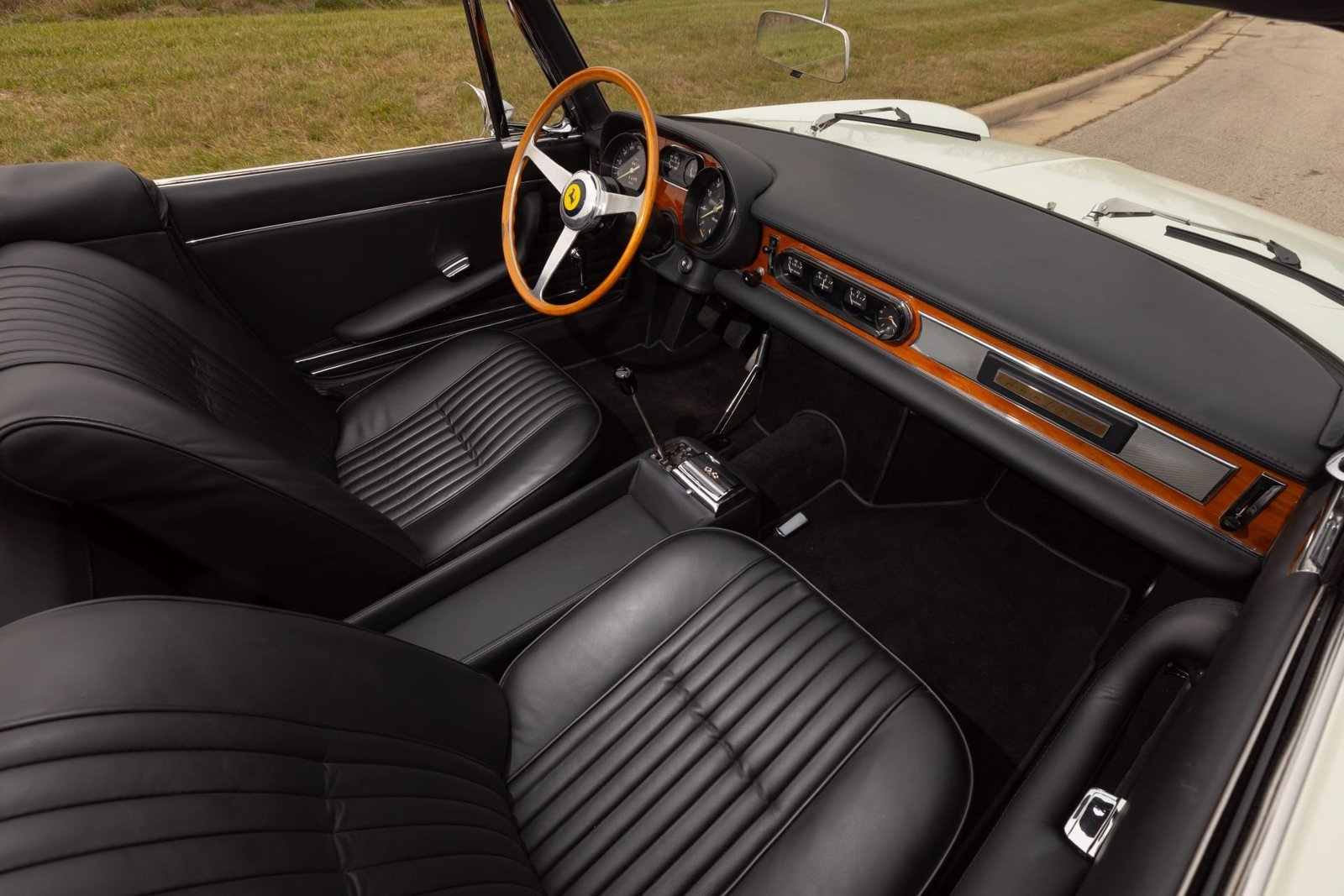 1965 Ferrari 275 GTS Convertible For Sale (24)