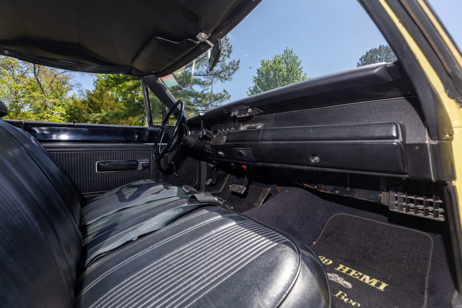 1969 Dodge Hemi Super Bee Hardtop (19)