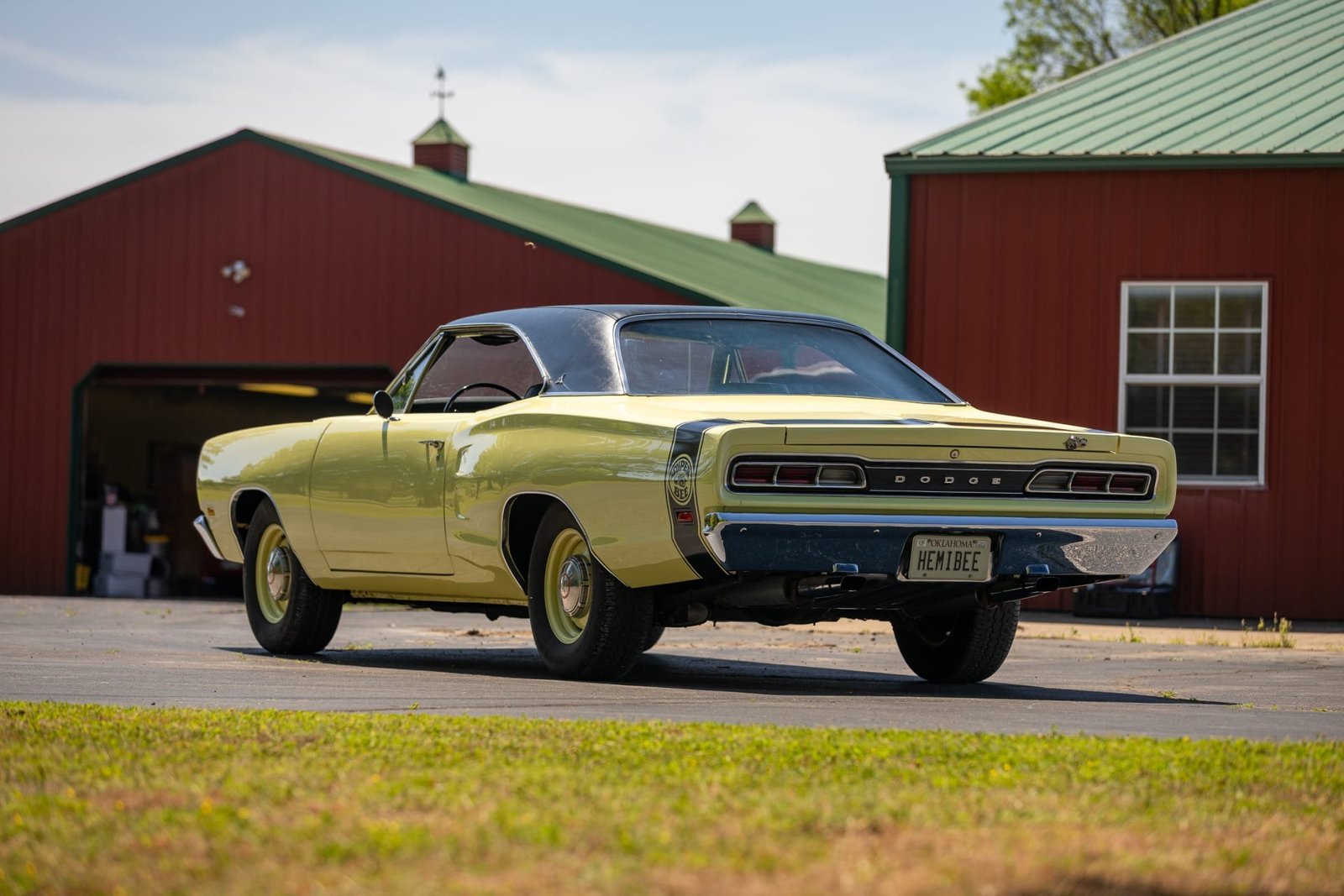 1969 Dodge Hemi Super Bee Hardtop (28)