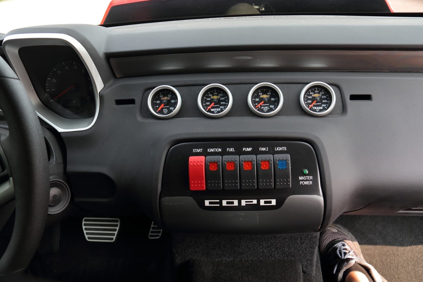 2013 Chevrolet COPO Camaro Coupe (12)