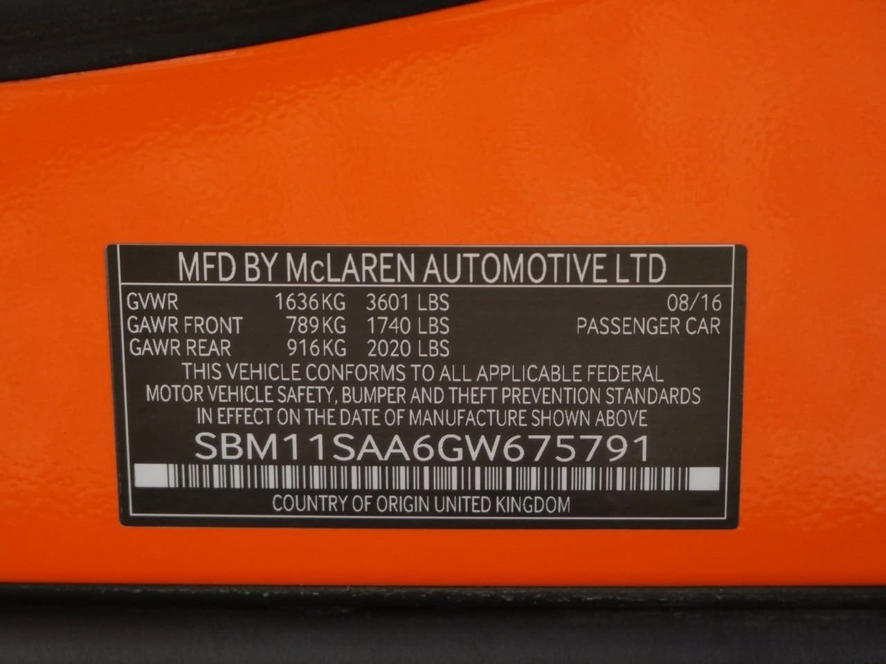 2016 McLaren 675LT For Sale (2)