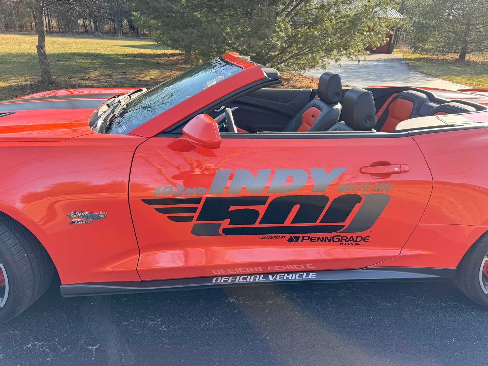 2018 Chevrolet Camaro Hot Wheels Indy 500 Edition Convertible (3)