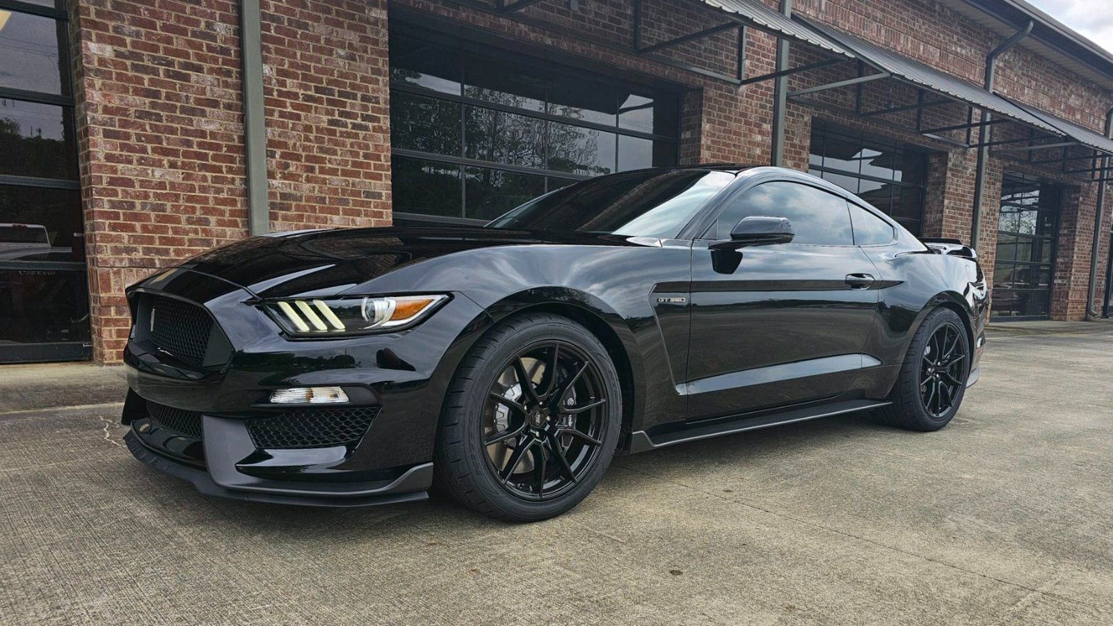 2019 Ford Shelby GT350 For Sale