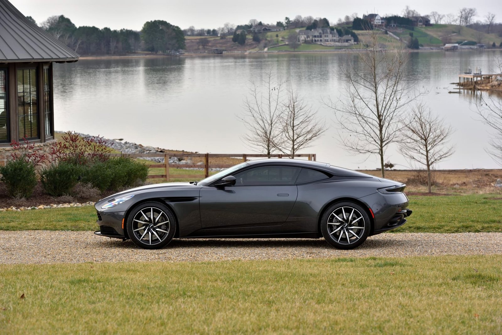 2020 Aston Martin DB11 For Sale (33)