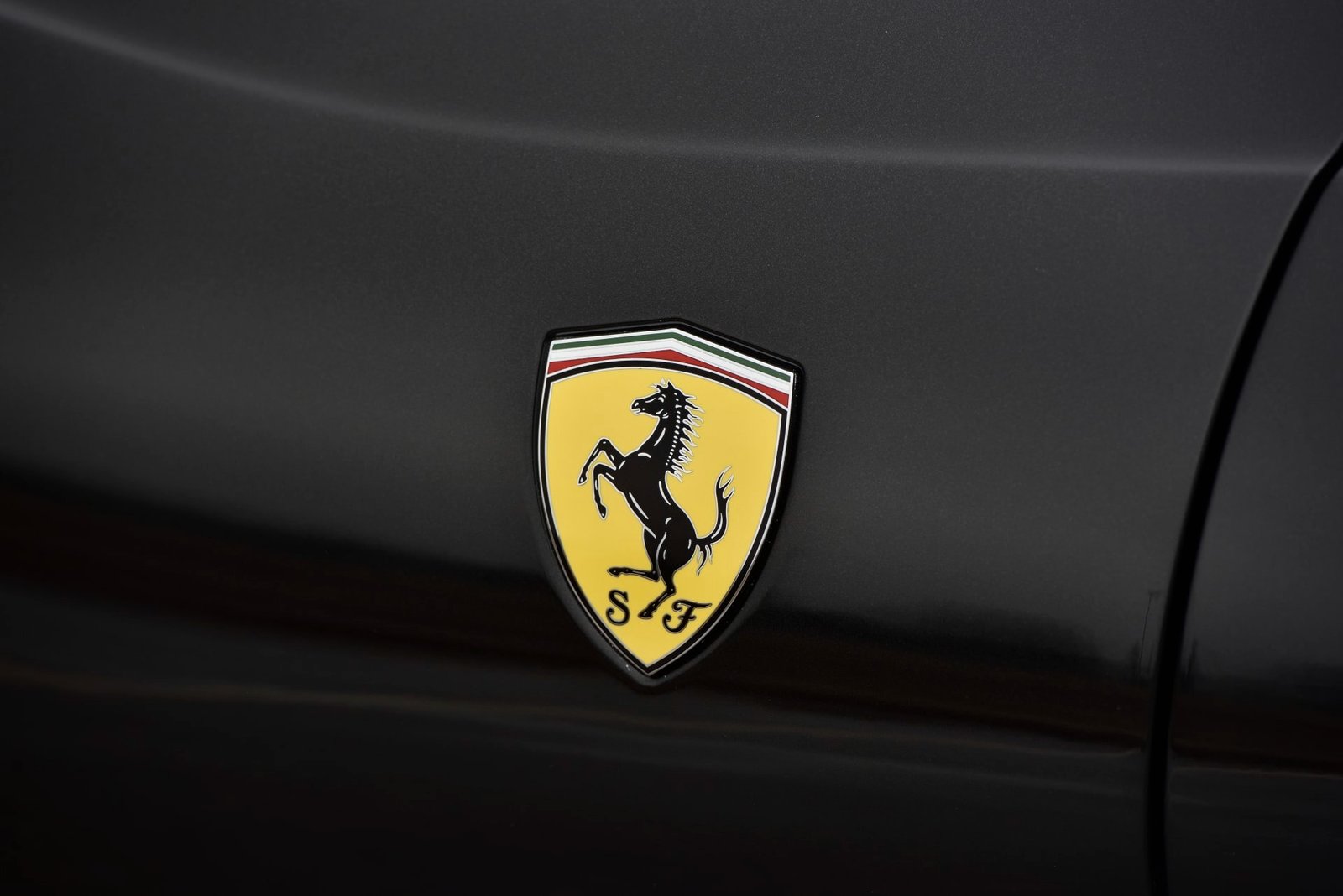 2021 Ferrari 812 GTS For Sale (35)