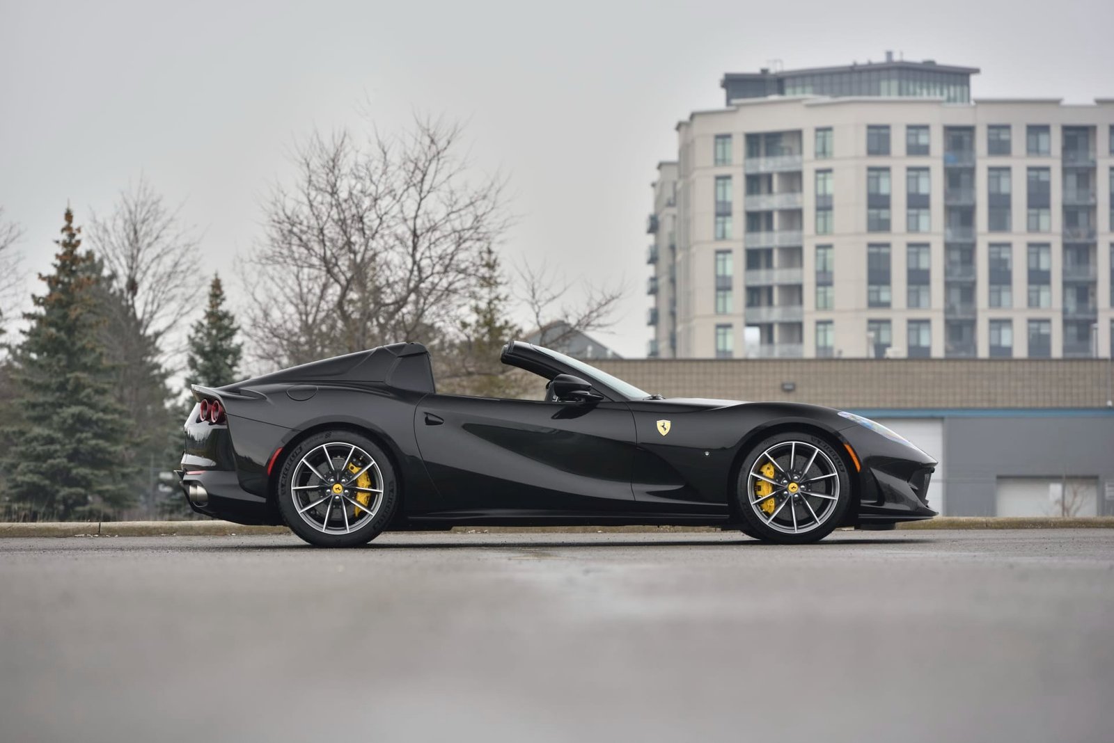 2021 Ferrari 812 GTS For Sale (42)