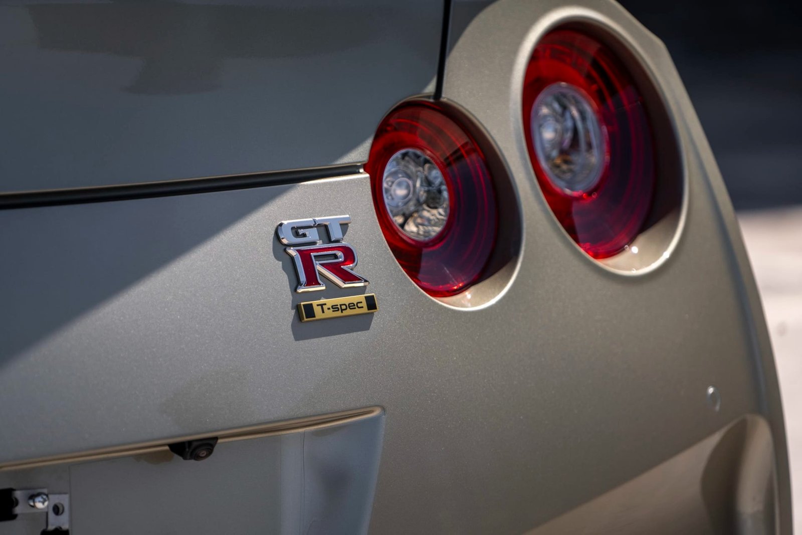 2021 Nissan GT-R T-Spec For Sale (2)
