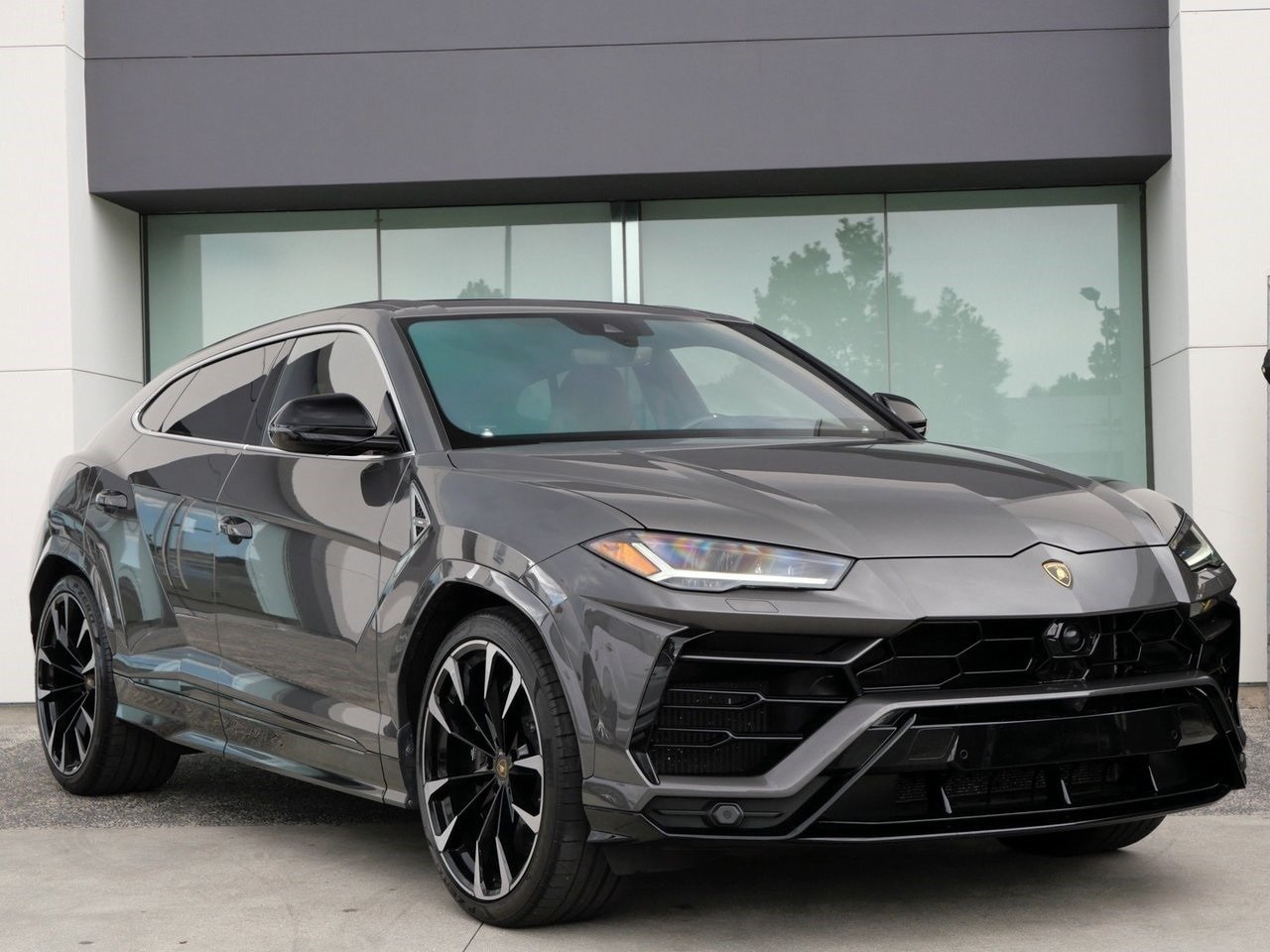 2022 Lamborghini Urus Certified Pre Owne