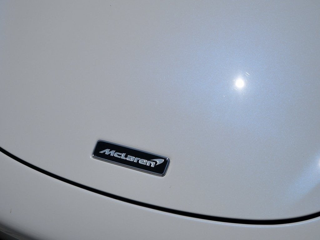 2022 McLaren 765LT For Sale (27)