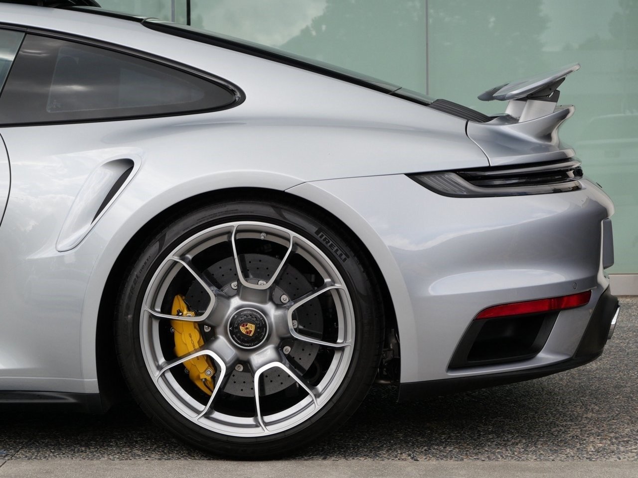 2022 Porsche 911 Turbo S For Sale (27)