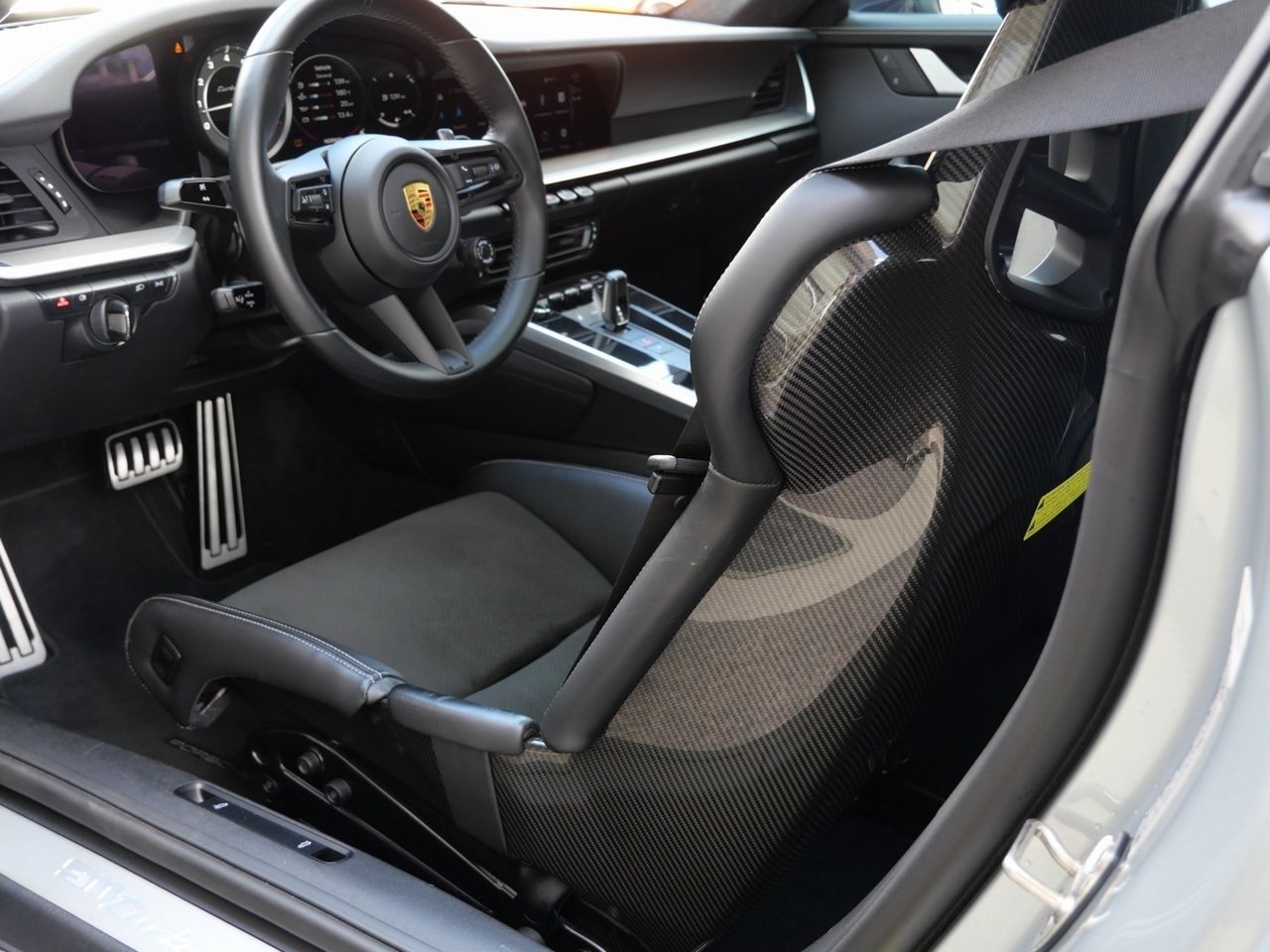 2022 Porsche 911 Turbo S For Sale (9)