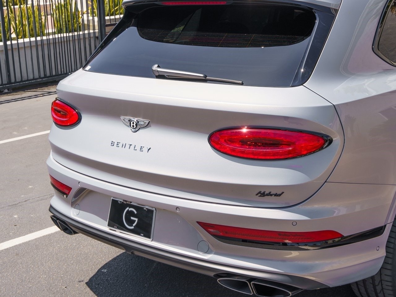 2023 Bentley Bentayga Hybrid For Sale (19)