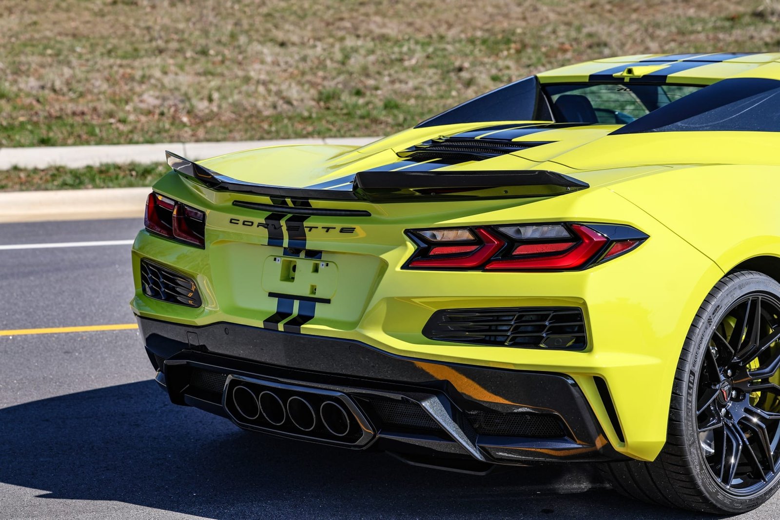 2023 Chevrolet Corvette Z06 3LZ Convertible (32)