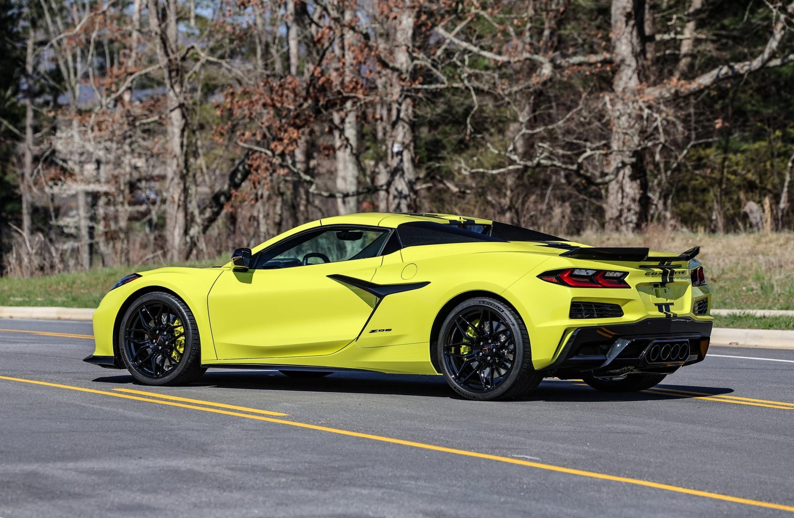 2023 Chevrolet Corvette Z06 3LZ Convertible (44)