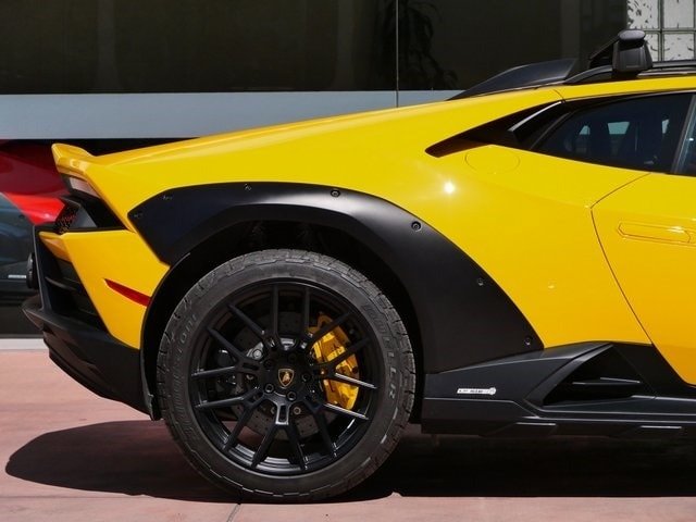 2023 Lamborghini Huracan Sterrato For Sale (16)