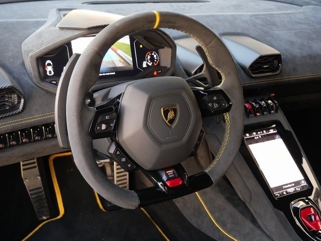 2023 Lamborghini Huracan Sterrato For Sale (23)