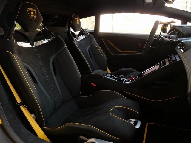 2023 Lamborghini Huracan Sterrato For Sale (7)