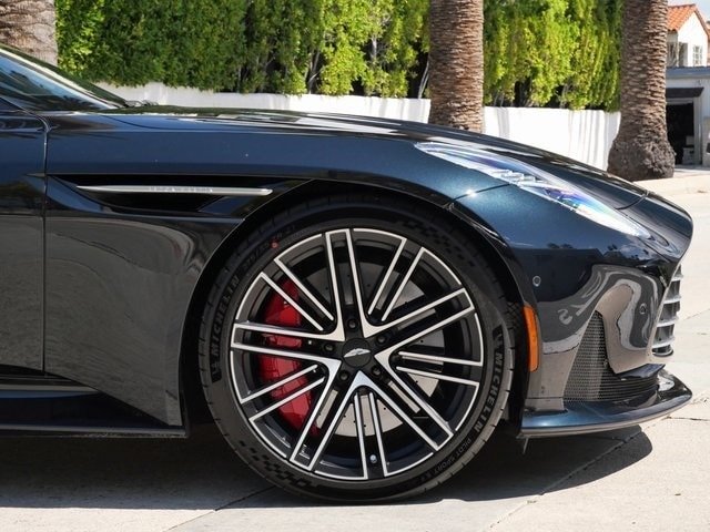 2024 Aston Martin DB12 Coupe For Sale (26)