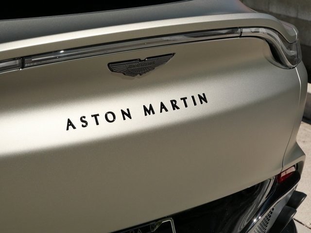 2024 Aston Martin DBX 707 (26)