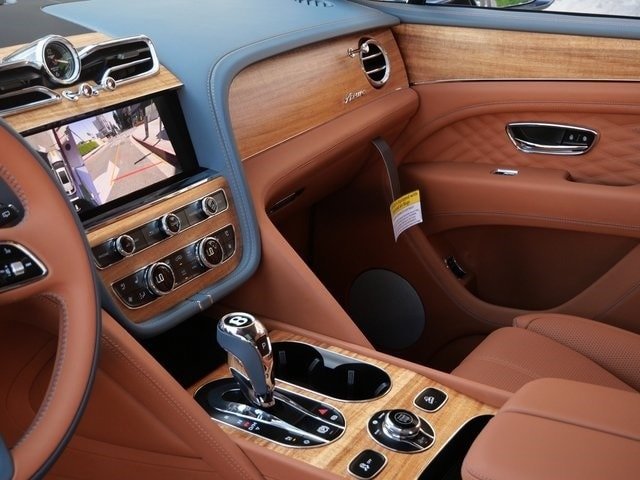 2024 Bentley Bentayga EWB Azure For Sale (42)
