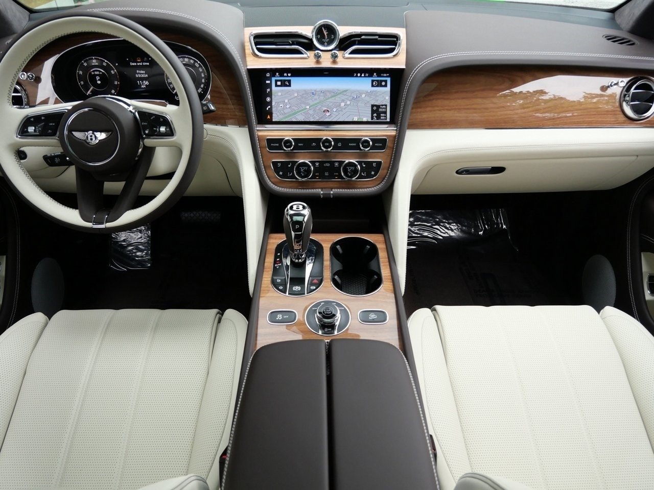 2024 Bentley Bentayga V8 SUV For Sale (24)
