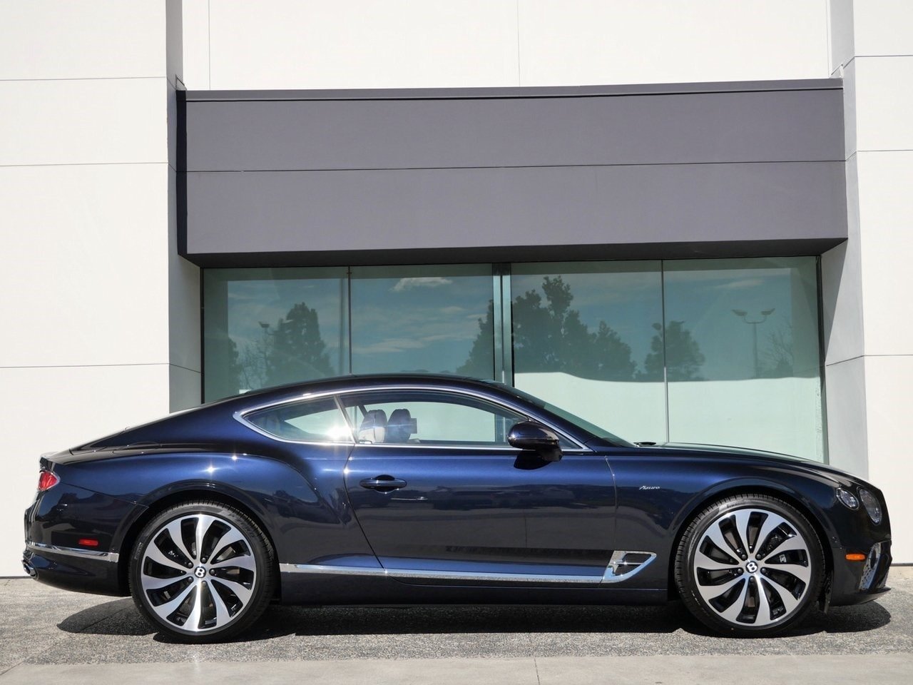 2024 Bentley GT Azure Coupe For Sale (5)