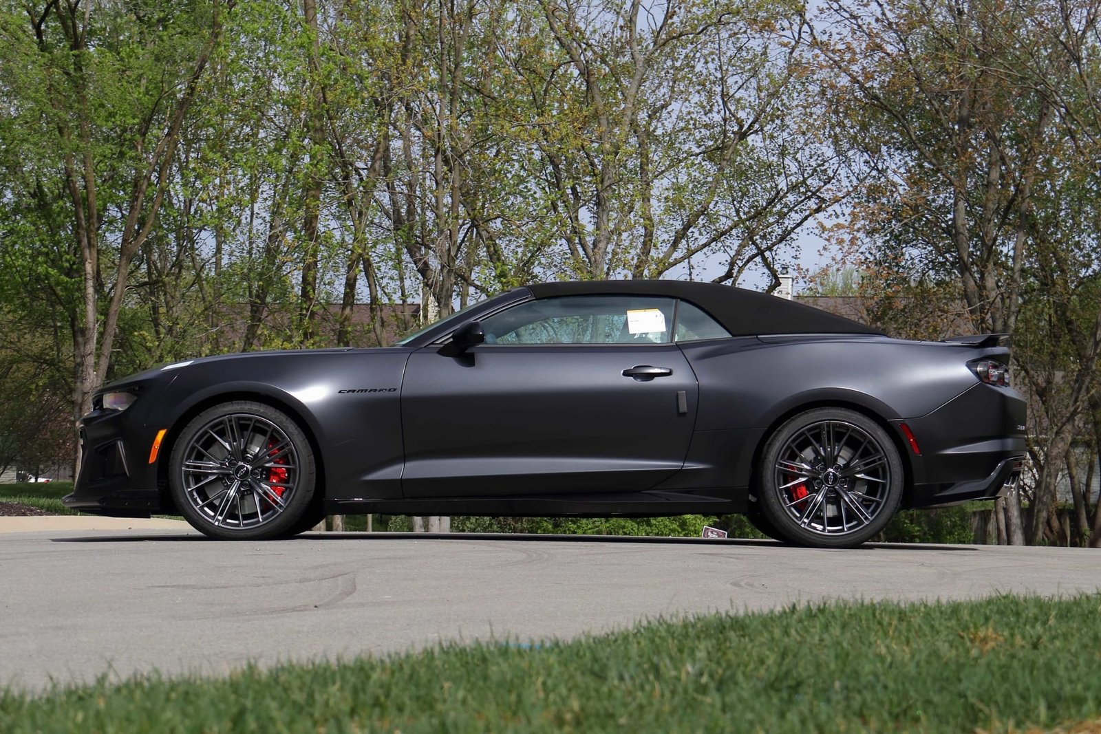 2024 Chevrolet Camaro ZL1 Collectors Edition Convertible (35)