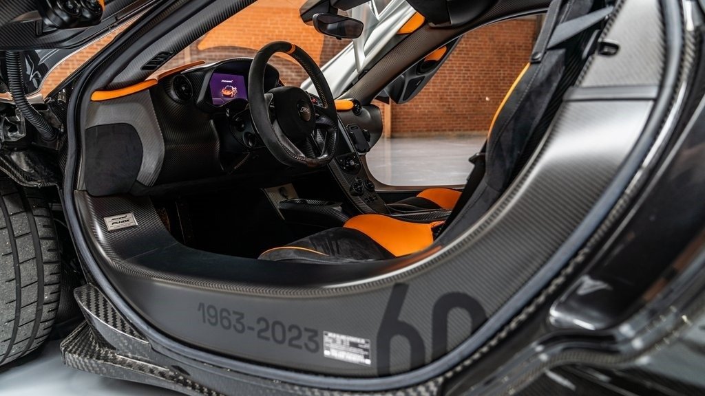 Buy 2014 McLaren P1 (22)
