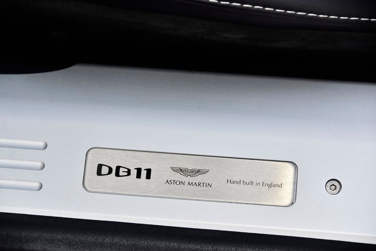 Buy 2019 Aston Martin DB11 Volante V8 (8)