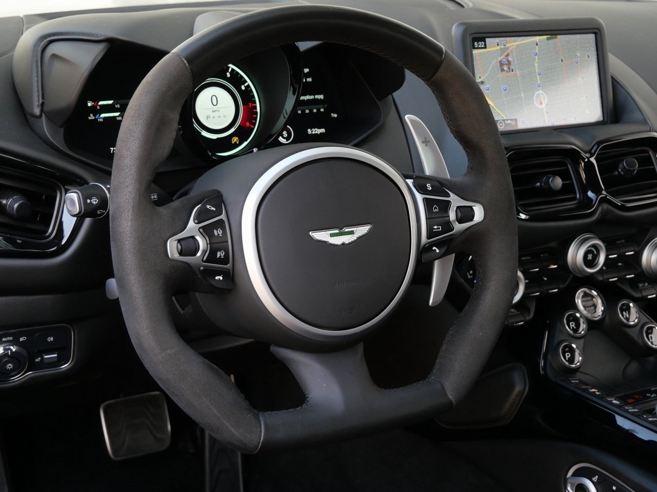 Buy 2020 Aston Martin Vantage Coupe (26)