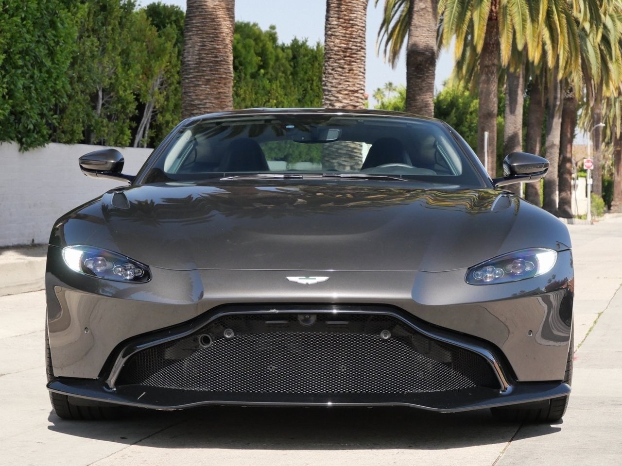 Buy 2020 Aston Martin Vantage Coupe (4)