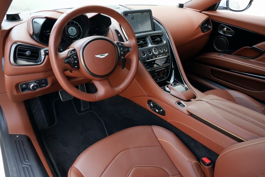 Buy 2021 Aston Martin DBS Superleggera (13)