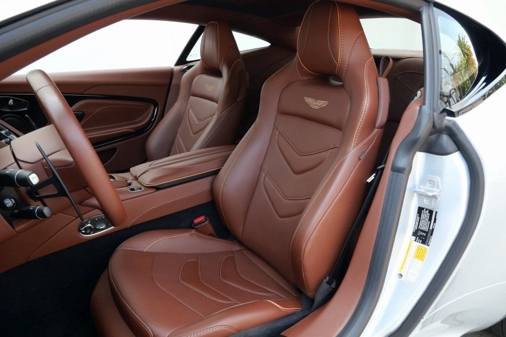 Buy 2021 Aston Martin DBS Superleggera (21)