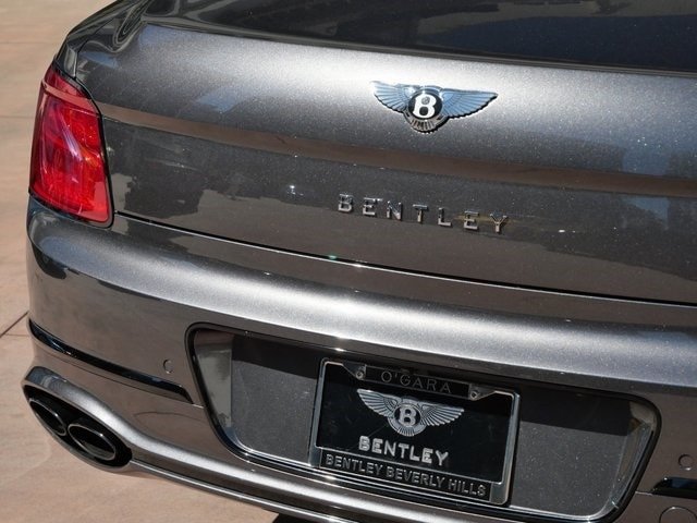 Buy 2021 Bentley Flying Spur V8 Sedan (22)