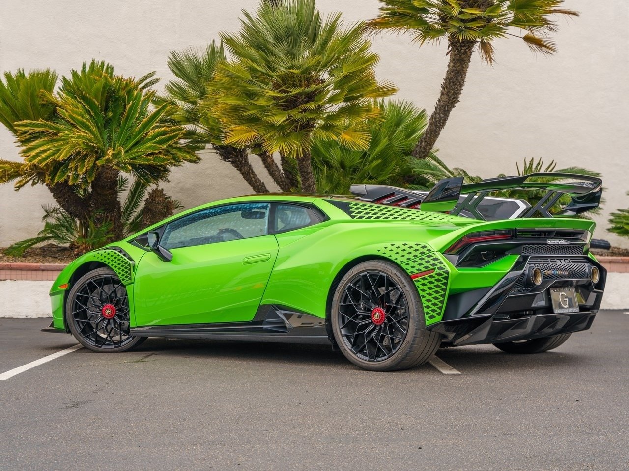 Buy 2022 Lamborghini Huracan STO Coupe (3)