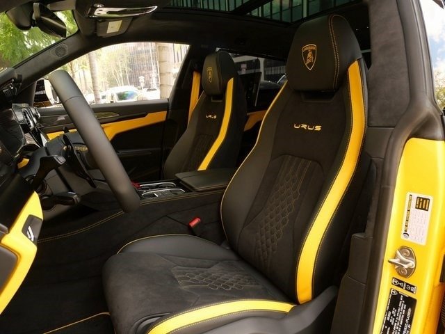 Buy 2023 Lamborghini Urus S (13)