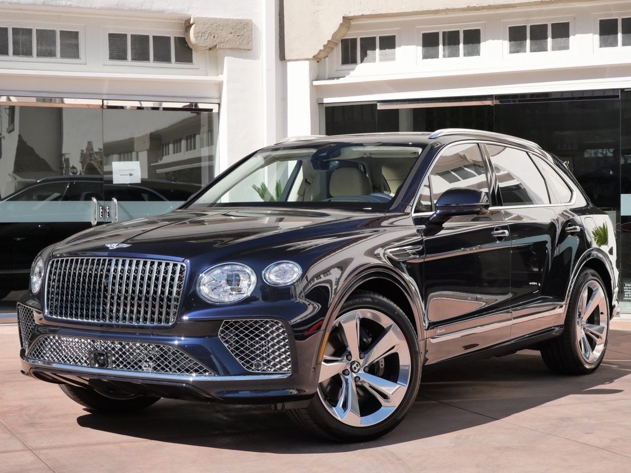 Buy 2024 Bentley Bentayga Azure Hybrid (22)