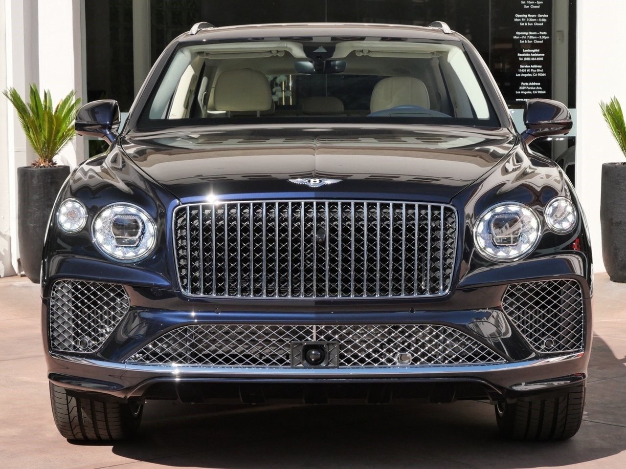 Buy 2024 Bentley Bentayga Azure Hybrid (23)